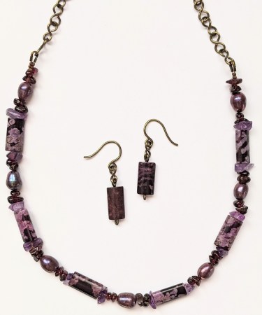 bijoux-alex-yell-hanita-parure-collier-boucles-oreilles-pierres-naturelles-amethsyte-grenat.jpg