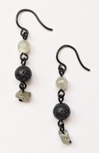 bijoux-alex-yell-galti-parure-collier-boucles-oreilles-pierres-naturelles-labradorite-pierre-de-lune-pierre-de-lave-2.jpg