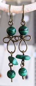 bijoux-alex-yell-olive-boucles-oreilles-pierres-naturelles-malachite.jpg