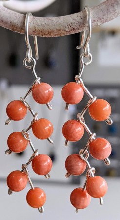 bijoux-alex-yell-glossom-boucles-oreilles-pierres-naturelles-corail.jpg