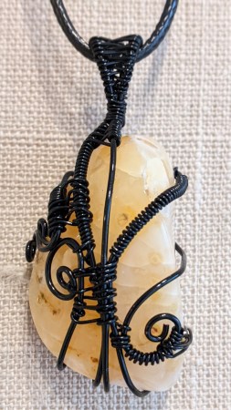 bijoux-alex-yell-aline-collier-pendentif-pierres-naturelles-heliodore.jpg