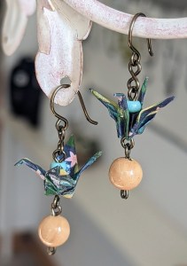 bijoux-alex-yell-boucles-d-oreilles-en-origami-EBOR275Kum.jpg