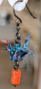 bijoux-alex-yell-boucles-d-oreilles-en-origami-EBOR277Yallis.jpg