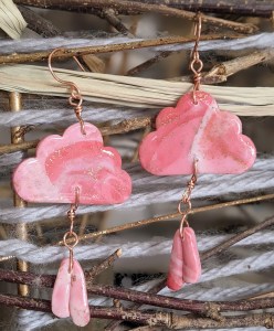 bijoux-alex-yell-boucles-d-oreilles-nuages-pate-polymere-EFIM138Loubia.jpg