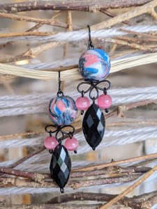 bijoux-alex-yell-boucles-d-oreilles-pate-polymere-grandes-boucles-d-oreilles-EFIM113Edina.jpg