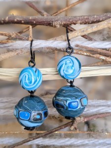 bijoux-alex-yell-boucles-d-oreilles-pate-polymere-grandes-boucles-d-oreilles-EFIM119Kabor.jpg