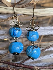 bijoux-alex-yell-boucles-d-oreilles-pate-polymere-grandes-boucles-d-oreilles-EFIM126Pessy.jpg