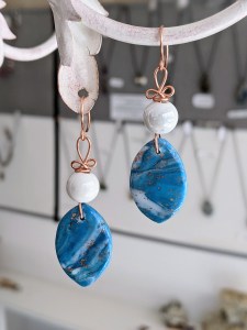 bijoux-alex-yell-boucles-d-oreilles-pate-polymere-grandes-boucles-d-oreilles-EFIM148Silma.jpg