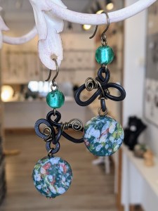 bijoux-alex-yell-grandes-boucles-d-oreilles-en-aluminium-EBAL020Gietra.jpg