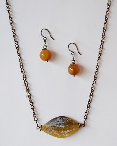 bijoux-alex-yell-jacin-parure-collier-boucles-oreilles-pierres-naturelles-agate.jpg